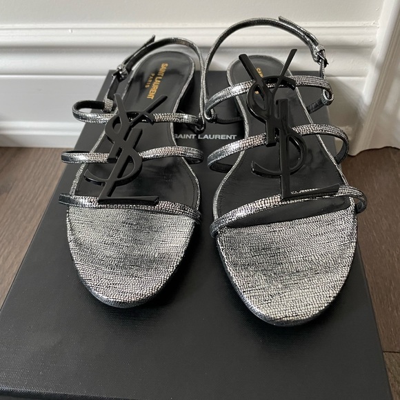 ❌SOLD❌—YSL Cassandra open Sandals/Flats - size 41 Brand New - Picture 2 of 4